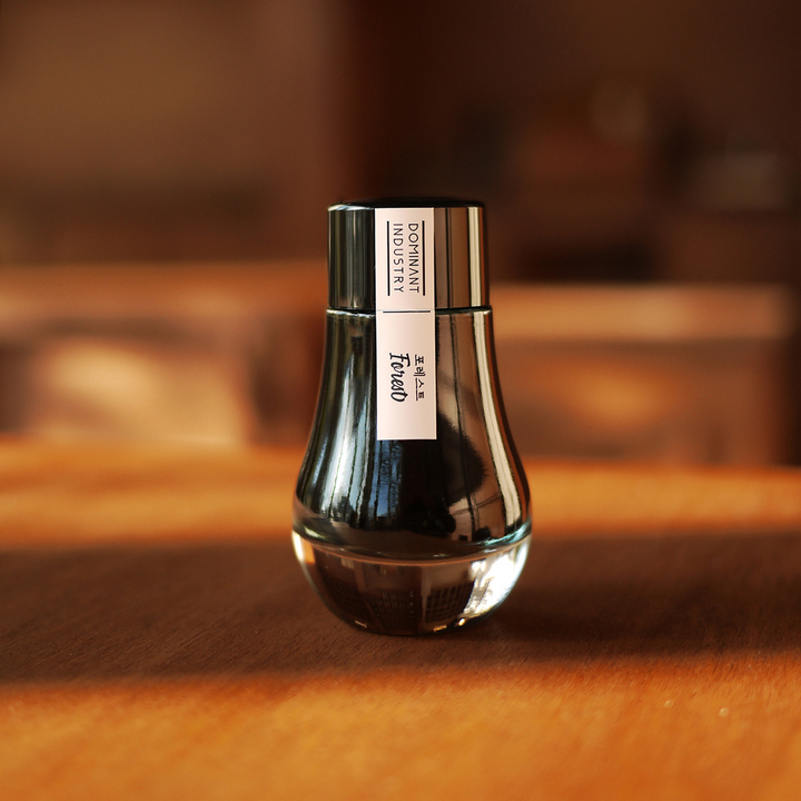 DOMINANT INDUSTRY – STANDARD SERIES – Bottled Fountain Pen Ink (25ml) – No.105 Forest