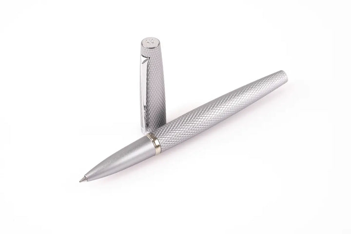 Diplomat - Rollerball Pen - Viper Guilloche - Silver