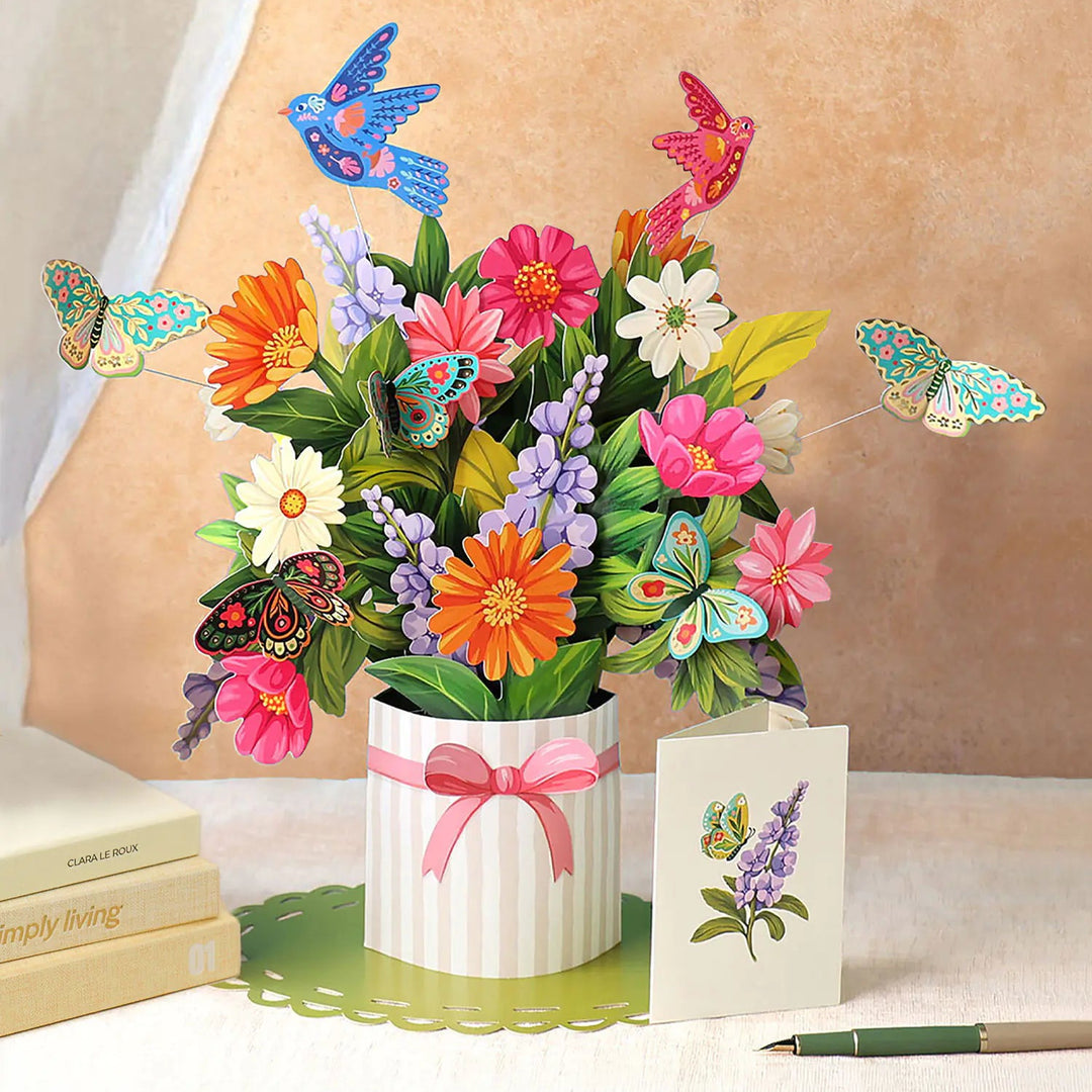 Fresh Cut Paper - Life Sized Pop-Up Flower Bouquet with Note Card - Enchanted Garden