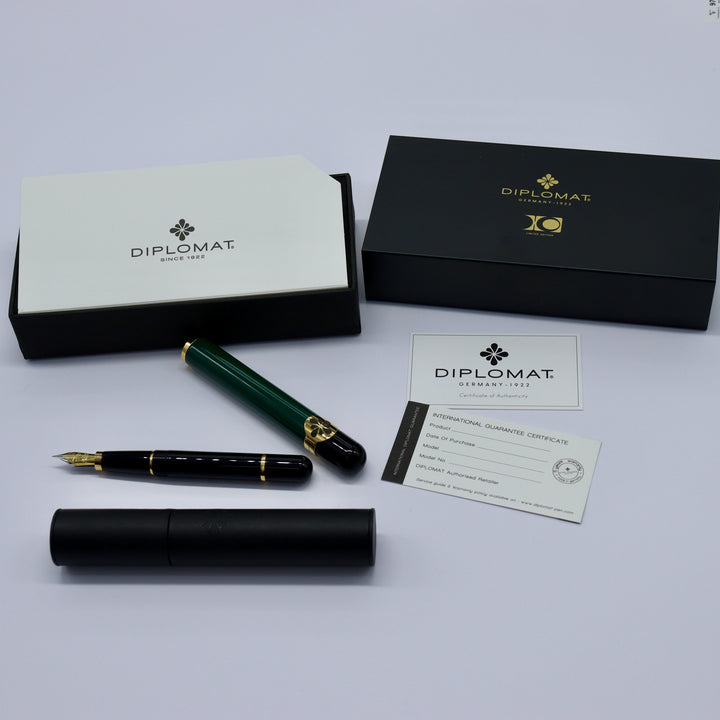 Diplomat XO Fountain Pen Limited Edition Racing Green Lacquered with box and warranty paper