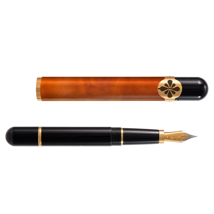 Diplomat XO Fountain Pen - Camel Leather Limited Edition