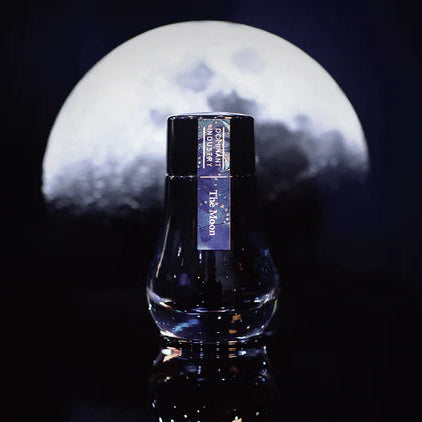 DOMINANT INDUSTRY – PAINTER SERIES – Bottled Fountain Pen Ink (25ml) – No.122 The Moon
