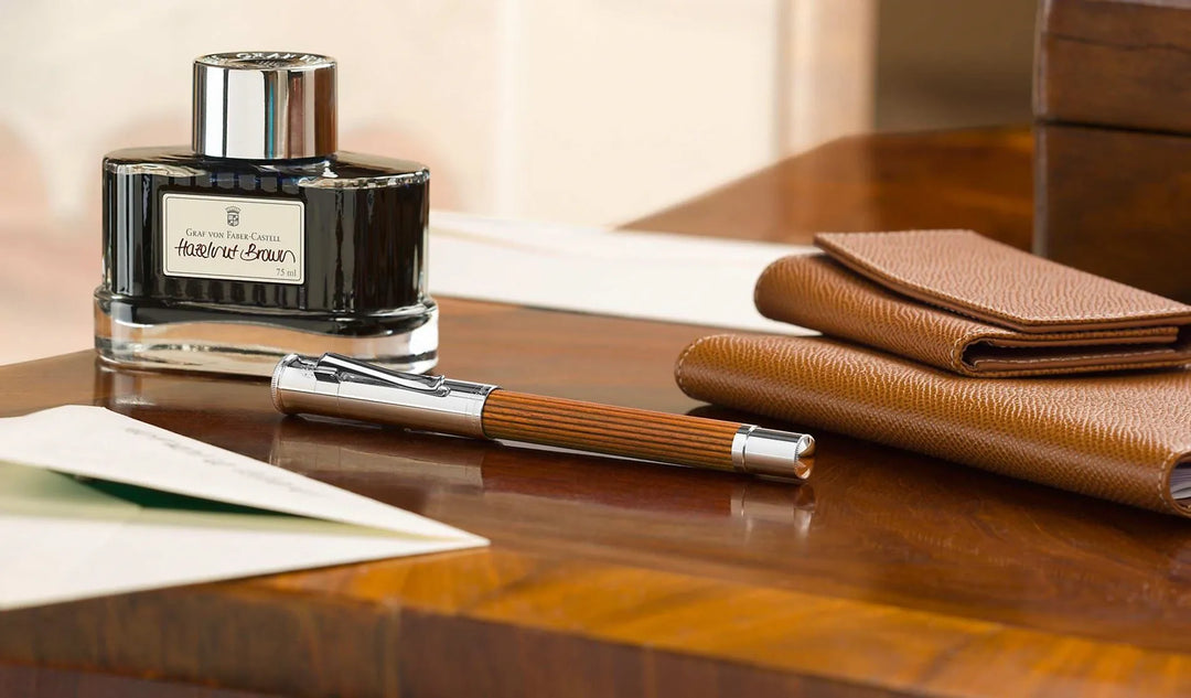 筆記具 GRAF VON FABER-CASTELL Pencil Ebony Graf von Faber-Castell Classic Precious Wood Pencil - Ebony