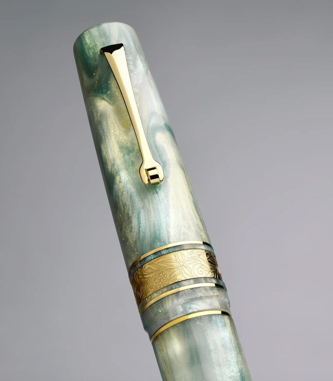 Leonardo Pen - Momento Zero Grande 2.0 Fountain Pen - Ortensia - Power of Flower 2026 Limited Edition