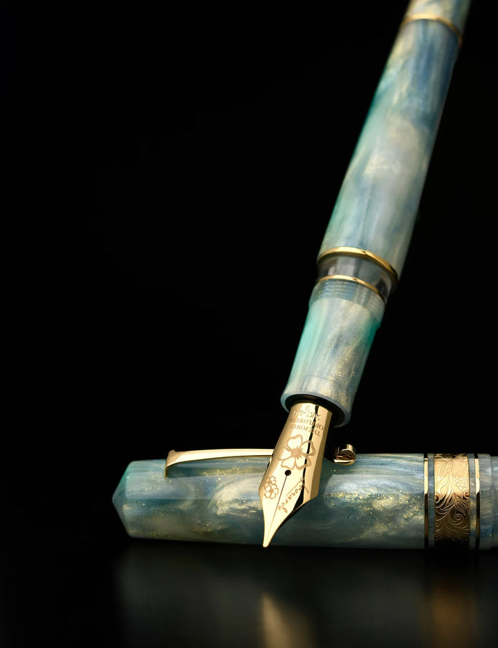 Leonardo Pen - Momento Zero Grande 2.0 Fountain Pen - Ortensia - Power of Flower 2026 Limited Edition