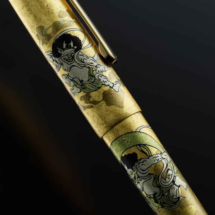 PLATINUM - #3776 Century Fountain Pen - Kanazawa Gold Leaf Collection - Fujin Raijin