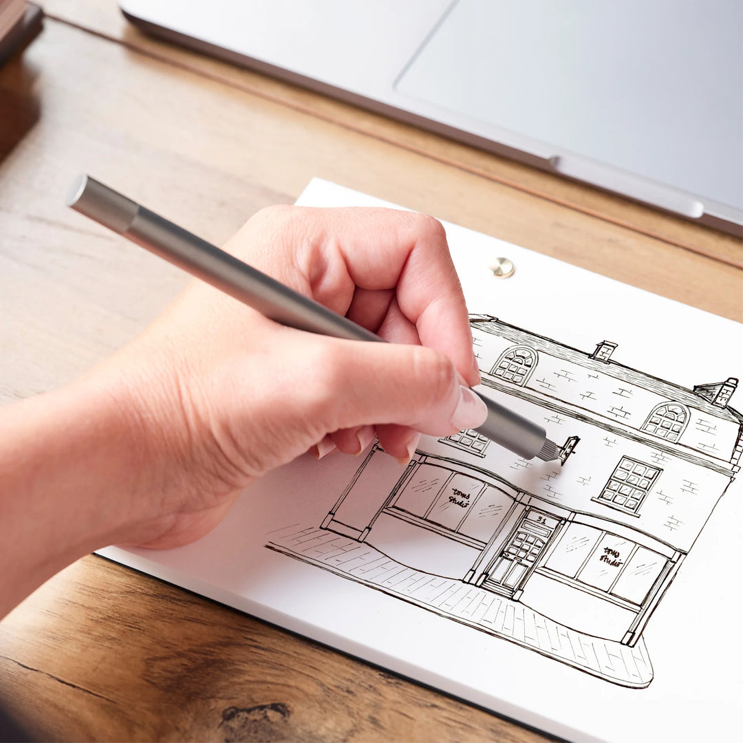 Tom's Studio - Infinitely Refillable Creative Pen - Lumos Pro - Brass (Duo Tip)