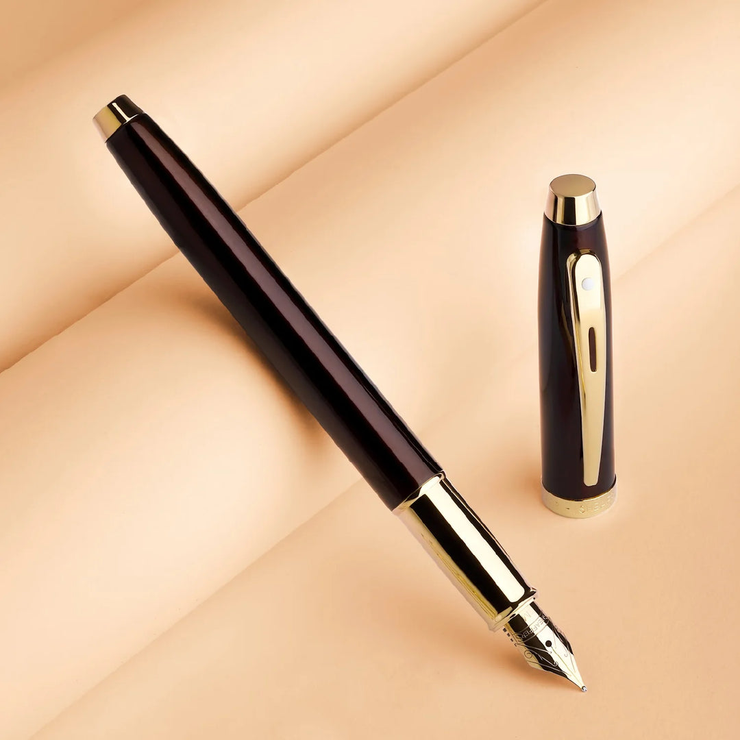 Sheaffer - 100 Fountain Pen - Coffee Brown with Gold Trim