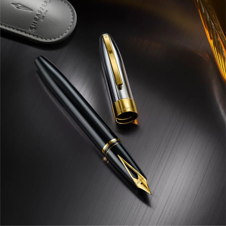 Sheaffer - Legacy Fountain Pen - Glossy Black and Chrome - Gold-Plated Trims