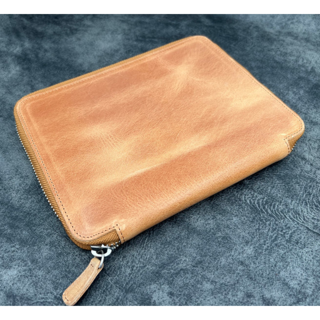 Galen Leather - Leather Zippered 10 Slots Pen Case with A5 Notebook Holder - Crazy Horse Honey Ochre