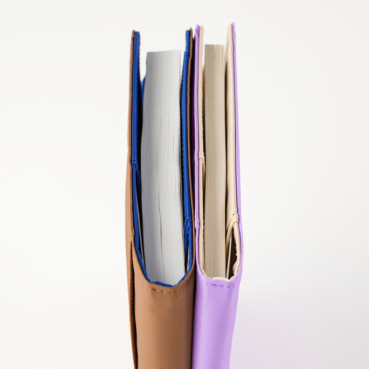 Hobonichi Techo 2027 - A5 Cousin AVEC (2 Book Set) - Japanese/Jan Start/Mon Start