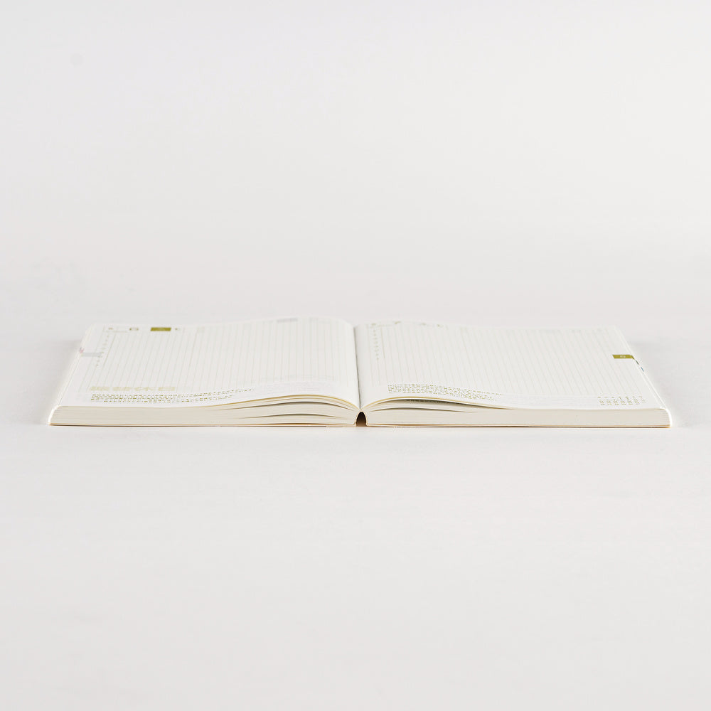 Hobonichi Techo 2027 - A5 Cousin Book - Japanese/Jan Start/Mon Start