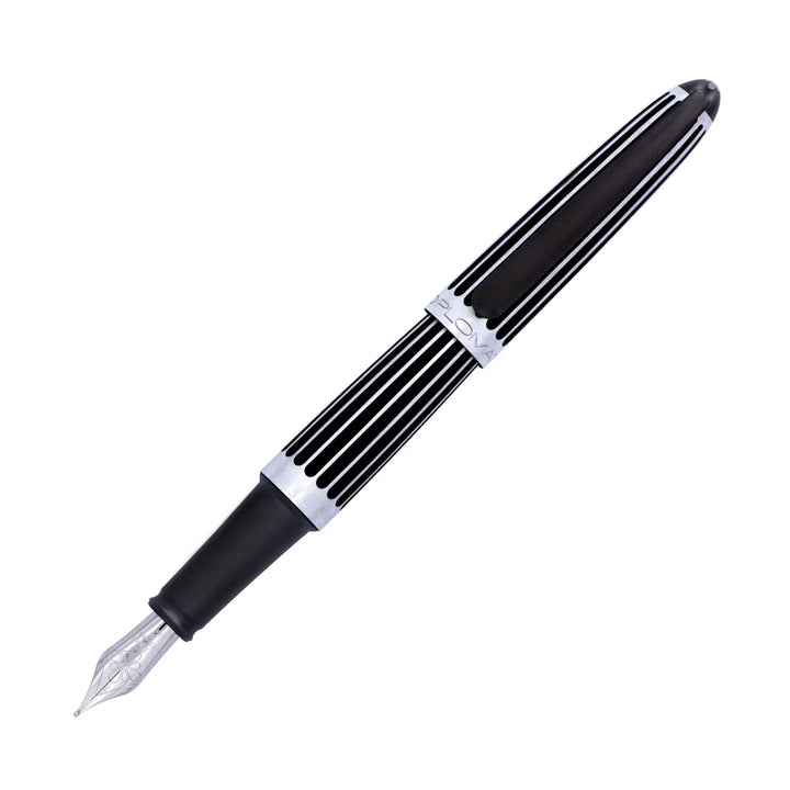 Diplomat - Aero Fountain Pen - Stripes Black