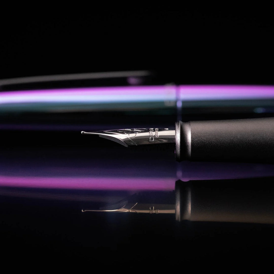 Diplomat - Aero - Limited Edition Fountain Pen - Funky Petrol