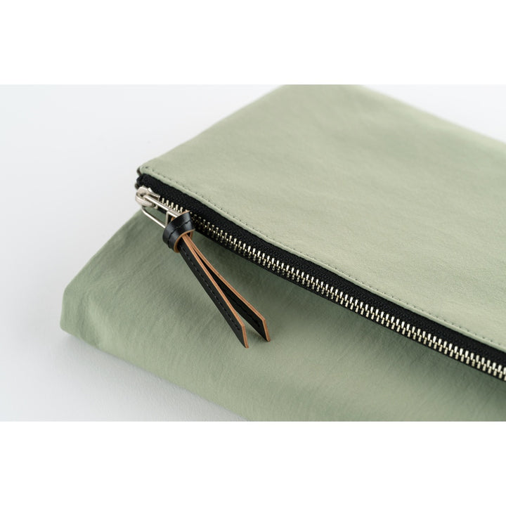 Hobonichi Techo 2026 - A5 Cover Only - Tragen: Oakmoss