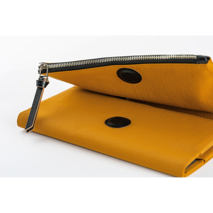 Hobonichi Techo 2027 - Weeks Cover Only - Tragen: Mustard