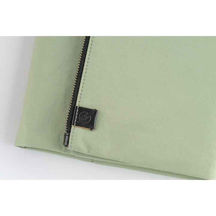 Hobonichi Techo 2026 - Weeks Cover Only - Tragen: Oakmoss