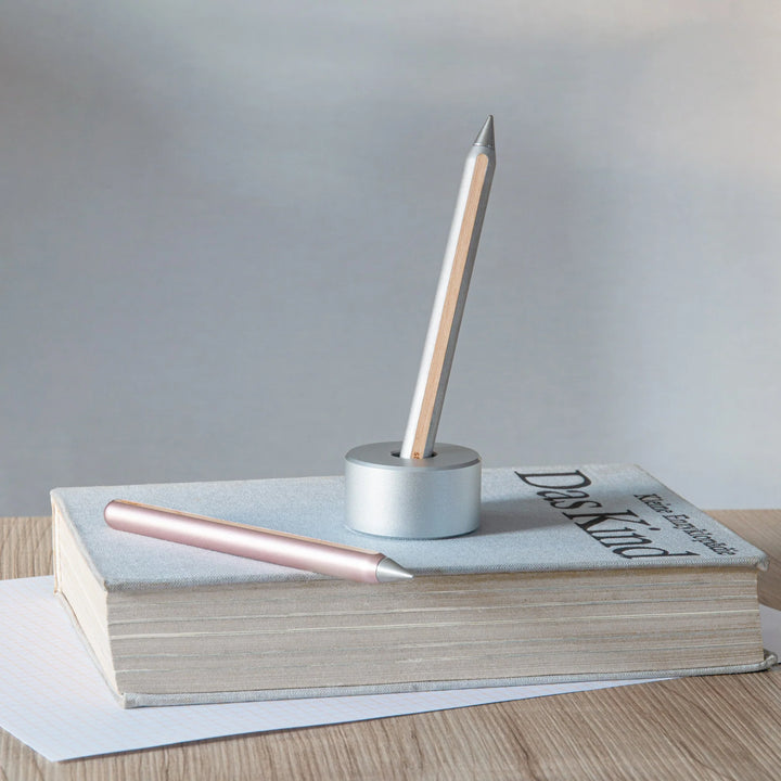 Stilform - Aluminium Base Display - Star Silver