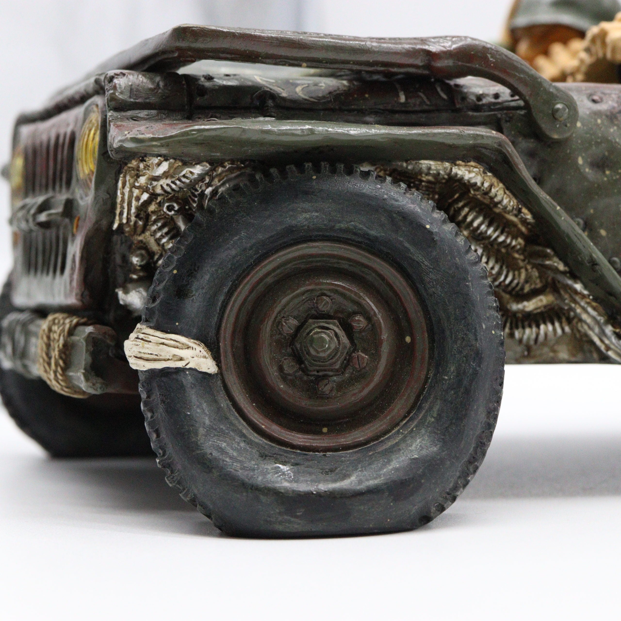 Guillermo Forchino – Comic Art Figurine – “Tour of Duty